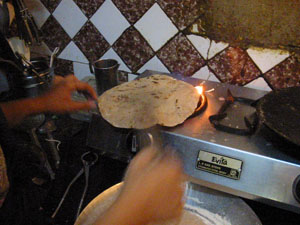 バクリ（チャパティ）の作り方、インドカレー簡単レシピ